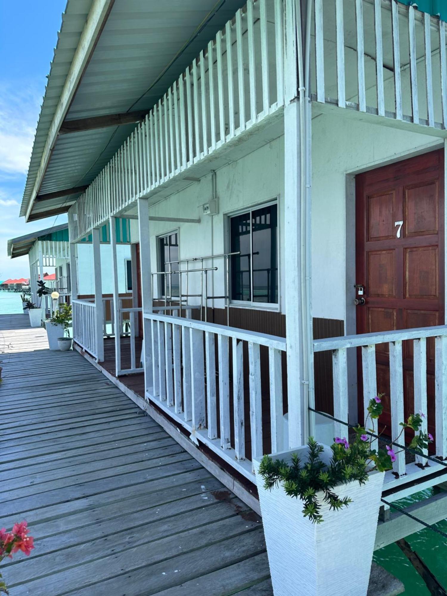 Bihing Angan Water Chalet Semporna Dış mekan fotoğraf